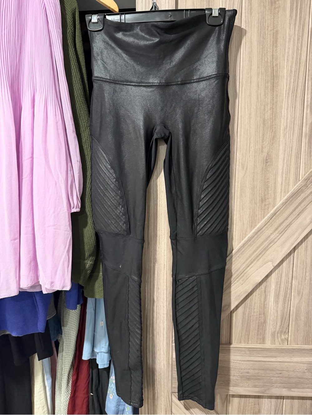 SPANX Black Quilted-Panel moto Leggings